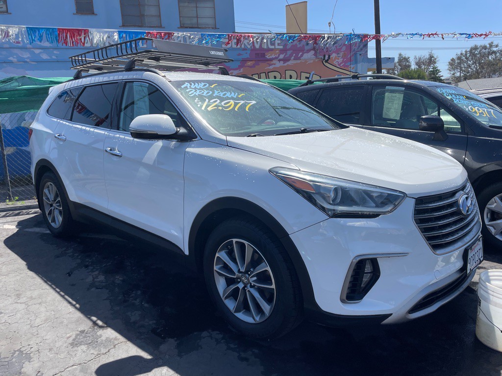 2017 Hyundai Santa Fe Image 29