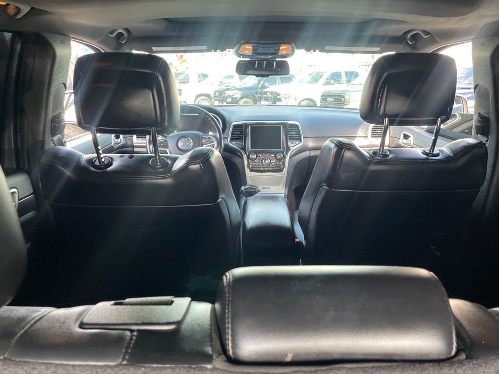 2015 Jeep Grand Cherokee Image 31