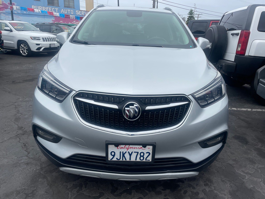 2019 Buick Enclave Image 2