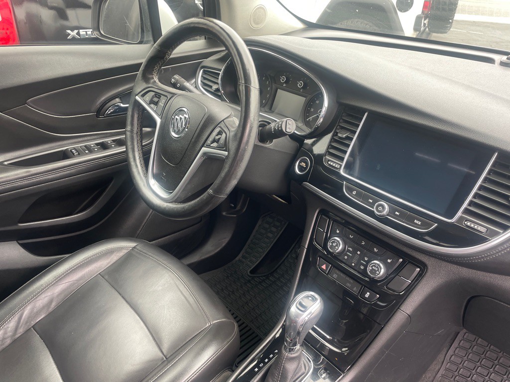 2019 Buick Enclave Image 16