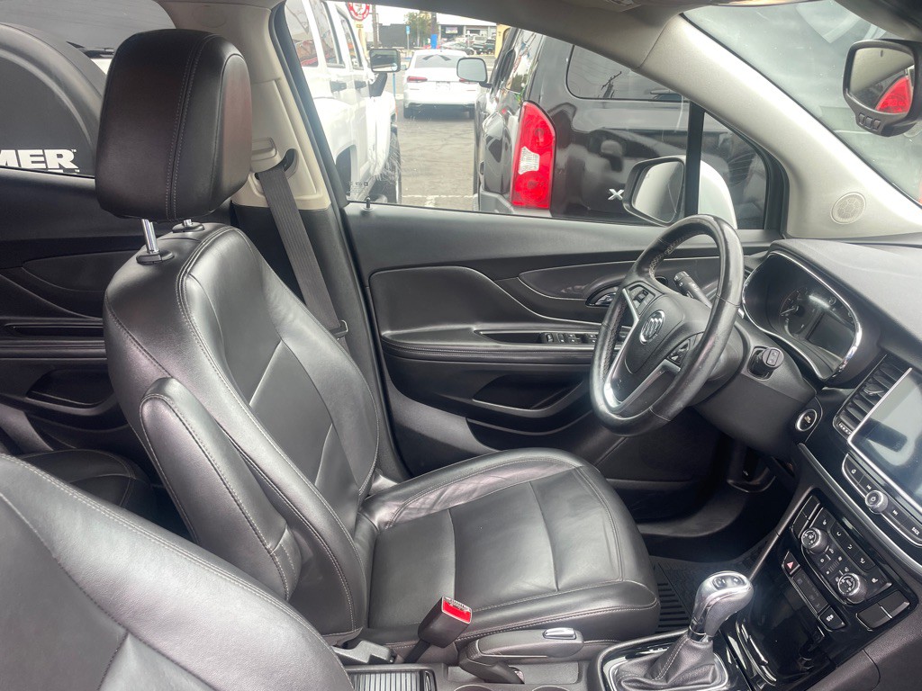 2019 Buick Enclave Image 17