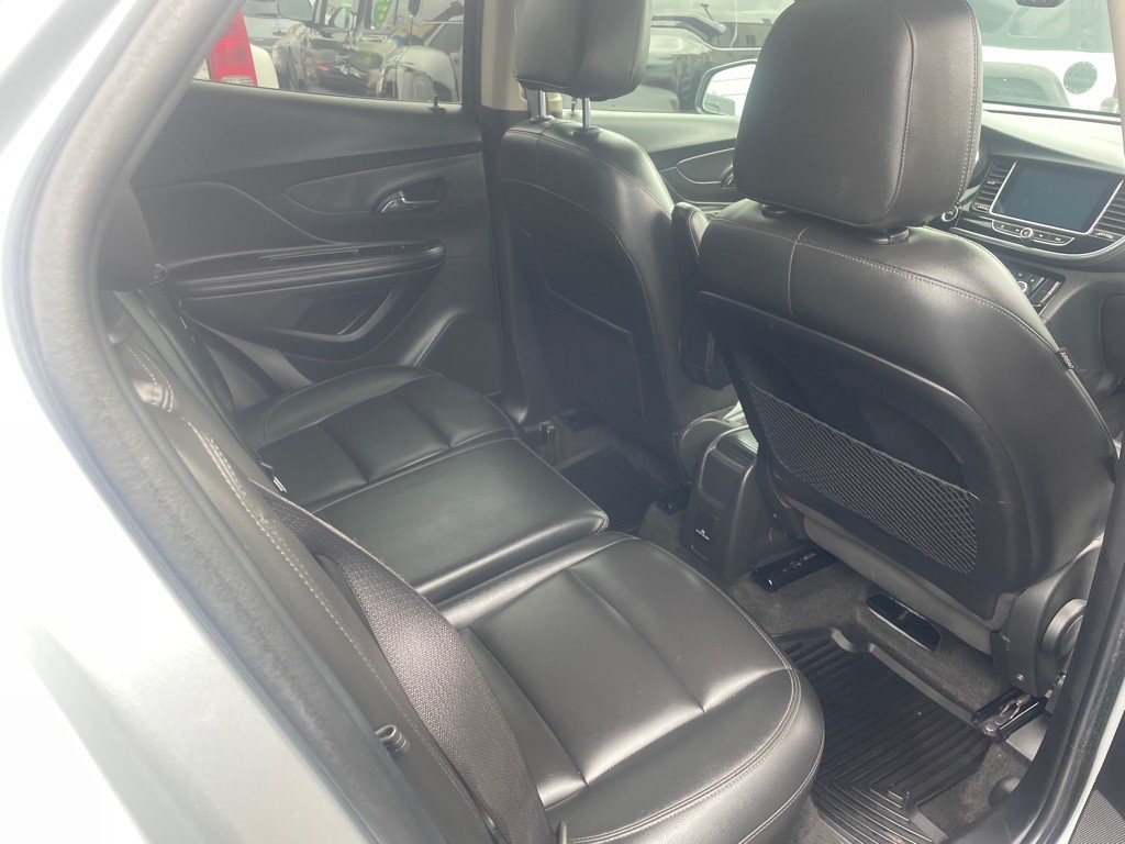2019 Buick Enclave Image 19