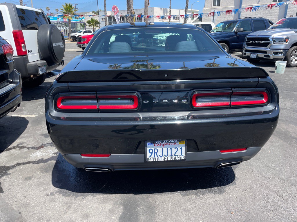 2019 Dodge Challenger Image 22