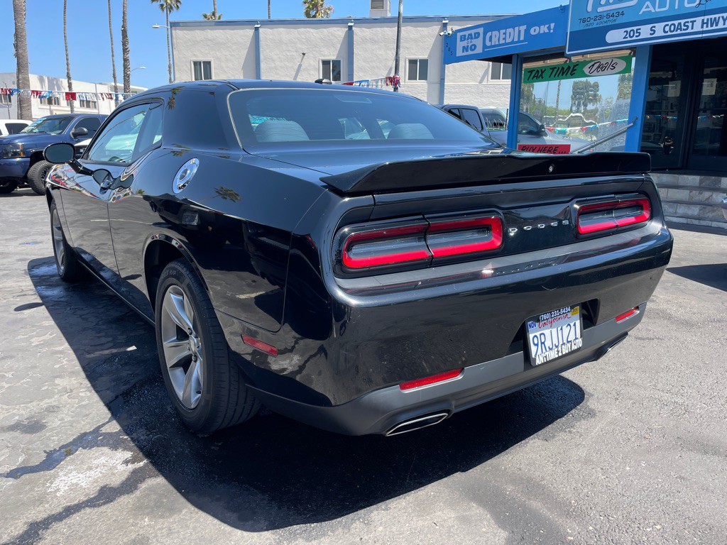 2019 Dodge Challenger Image 24