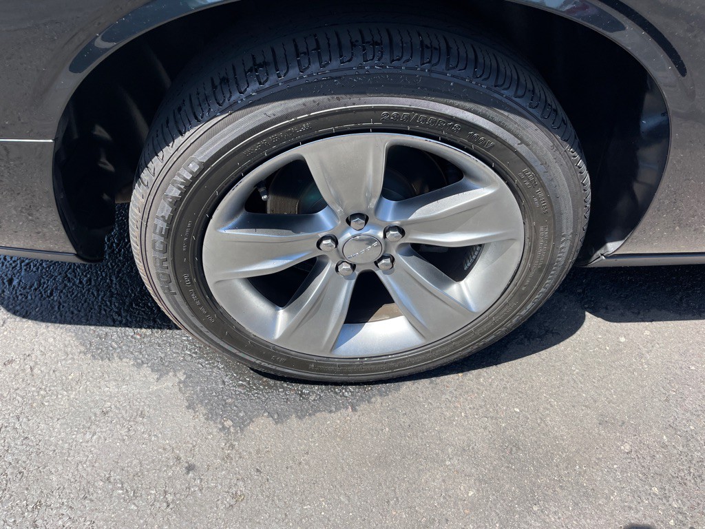 2019 Dodge Challenger Image 26