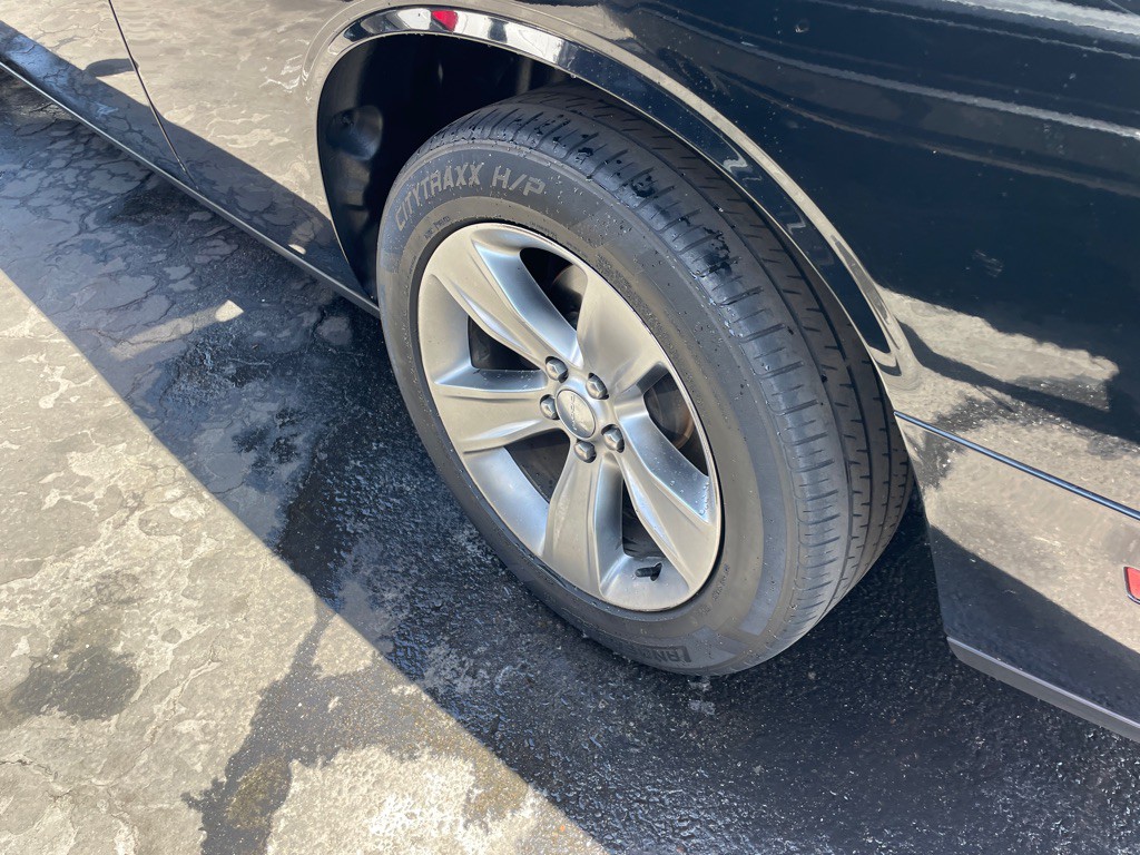 2019 Dodge Challenger Image 27