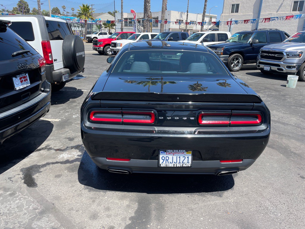 2019 Dodge Challenger Image 30