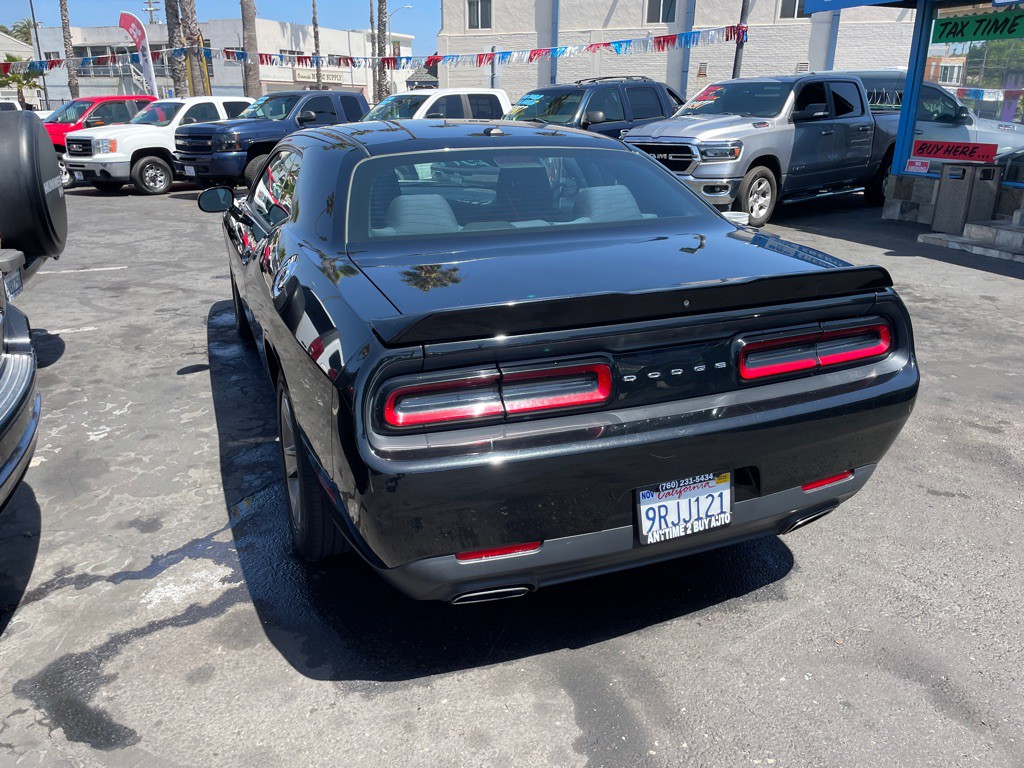 2019 Dodge Challenger Image 31