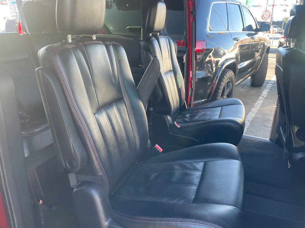 2016 Dodge Grand Caravan Image 8