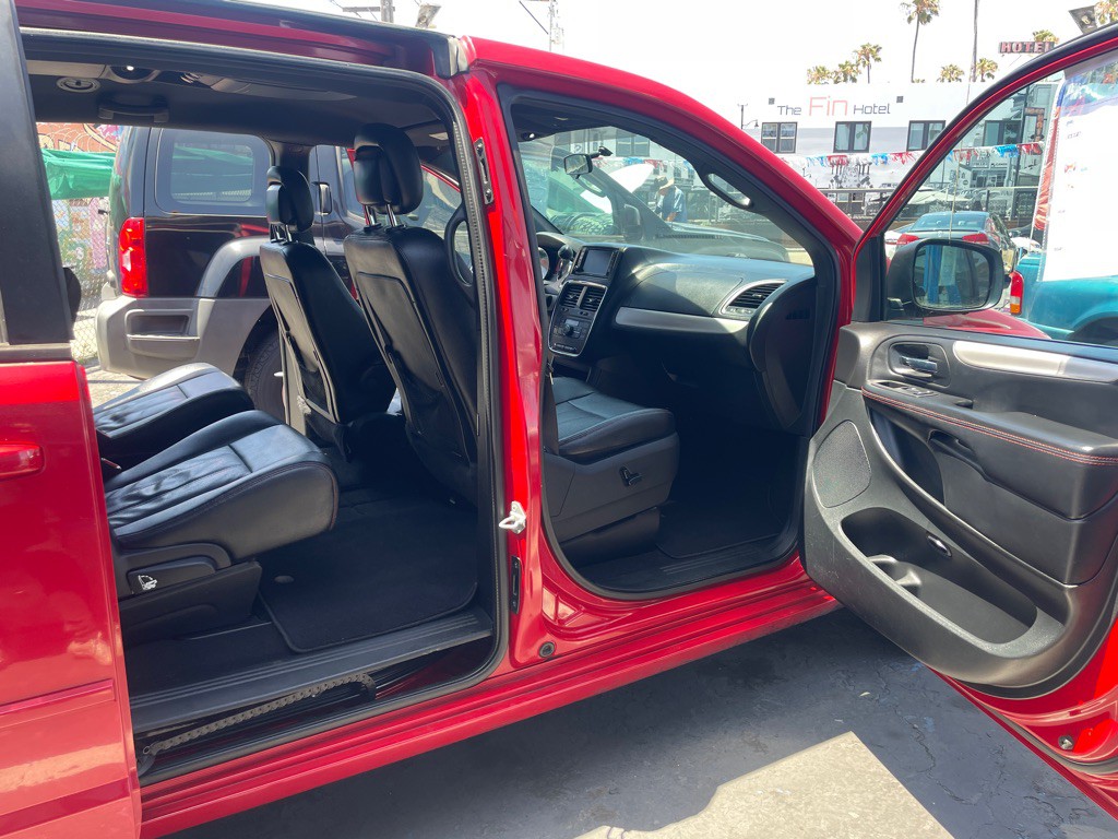 2016 Dodge Grand Caravan Image 26
