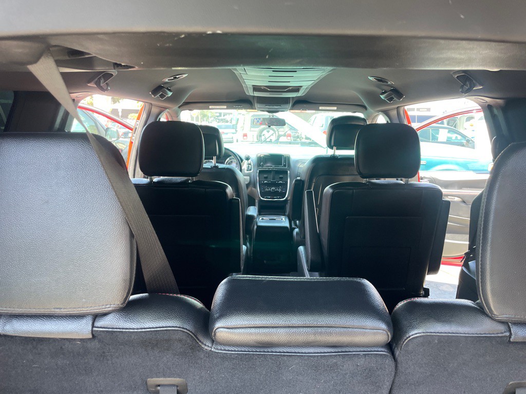 2016 Dodge Grand Caravan Image 30