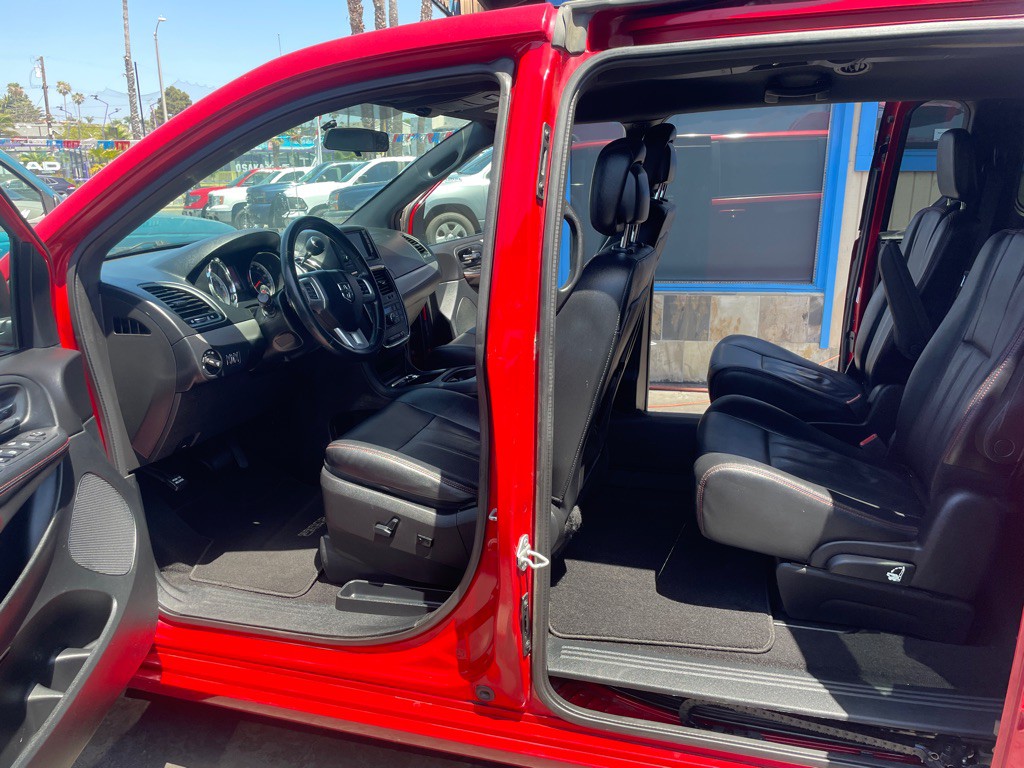 2016 Dodge Grand Caravan Image 31