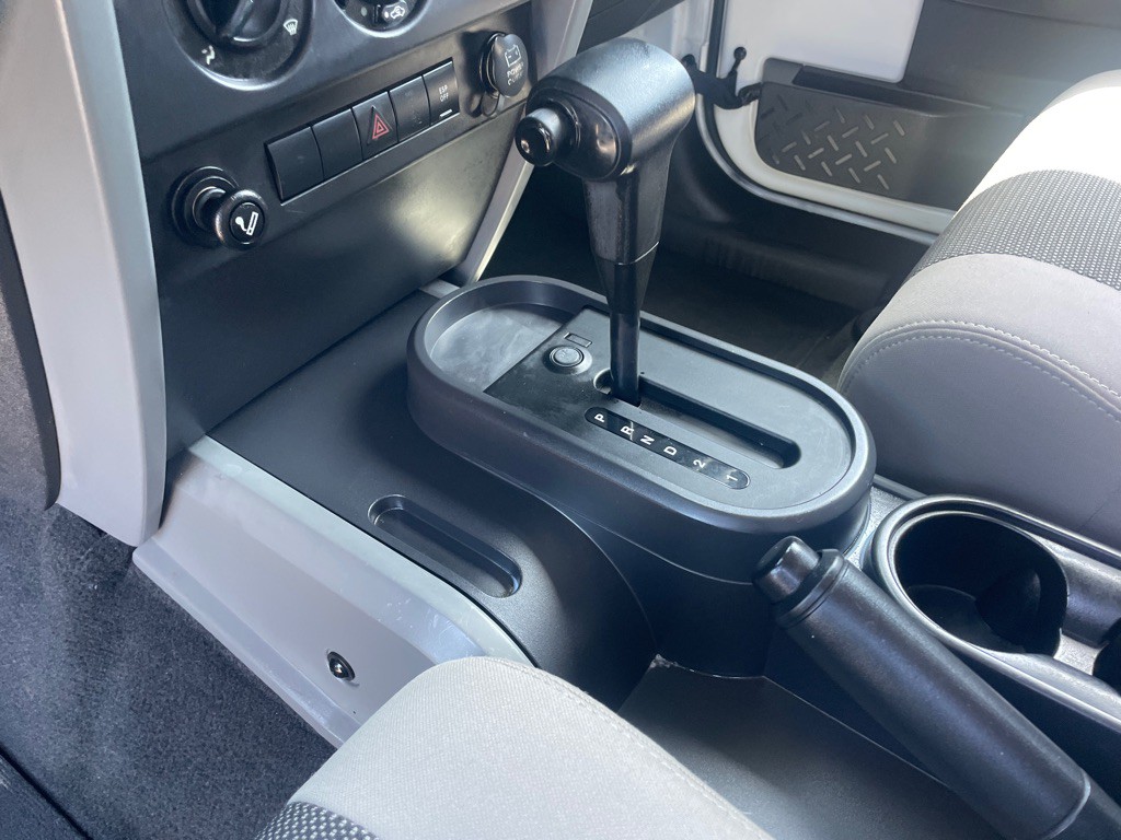 2007 Jeep Wrangler Image 25