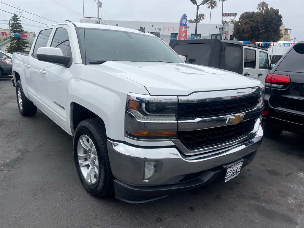 2018 Chevrolet Silverado 1500 Image 1