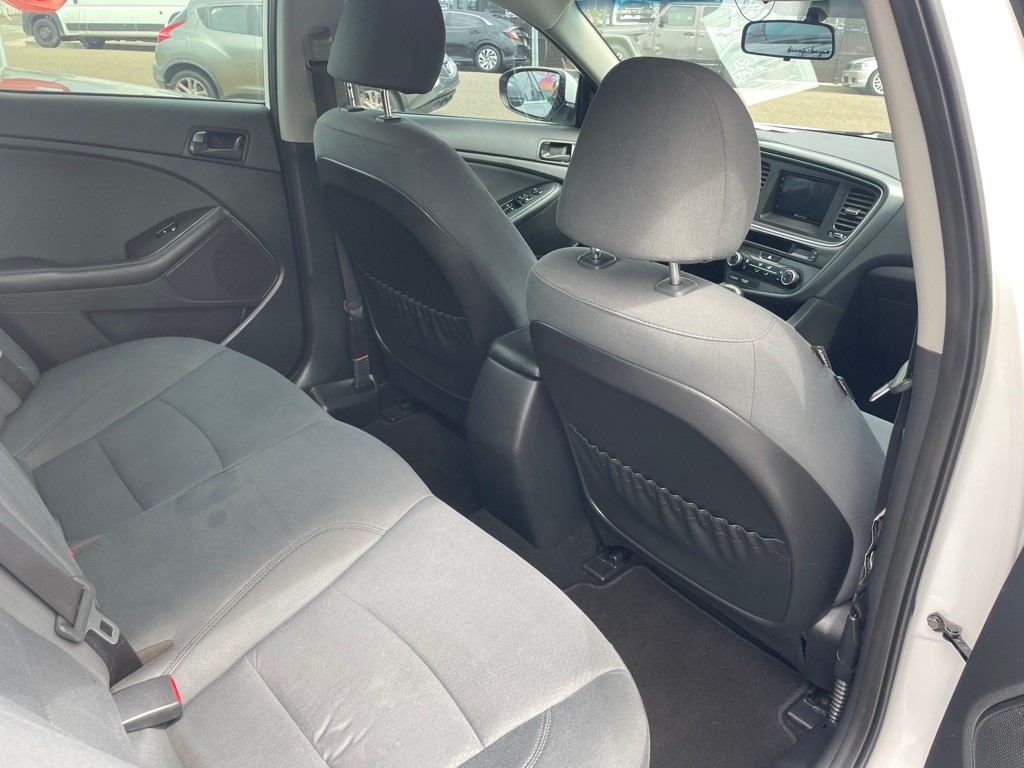 2015 Kia Optima Image 11