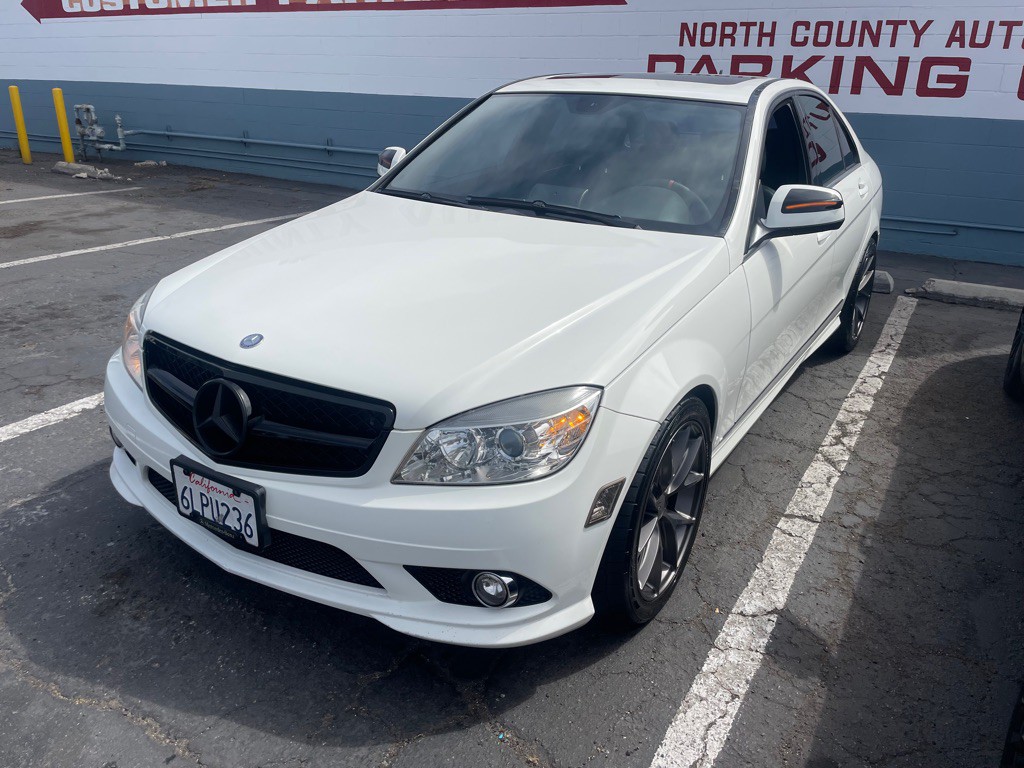 2008 Mercedes-Benz C-Class Image 4