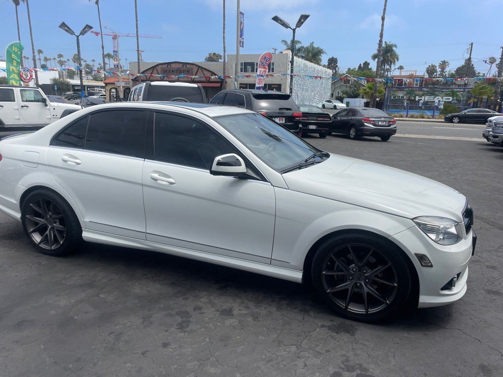 2008 Mercedes-Benz C-Class Image 7