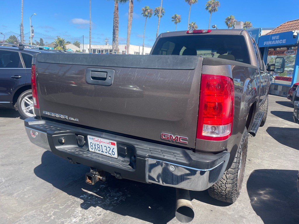 2007 GMC Sierra Image 9