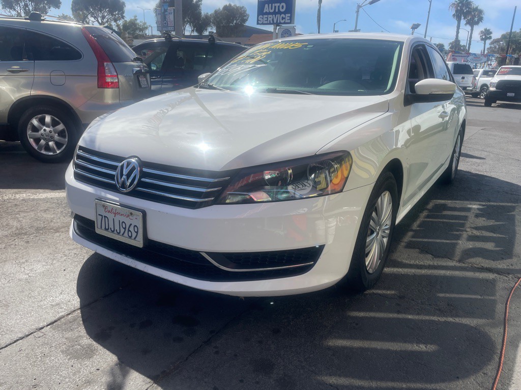 2014 Volkswagen Passat Image 3