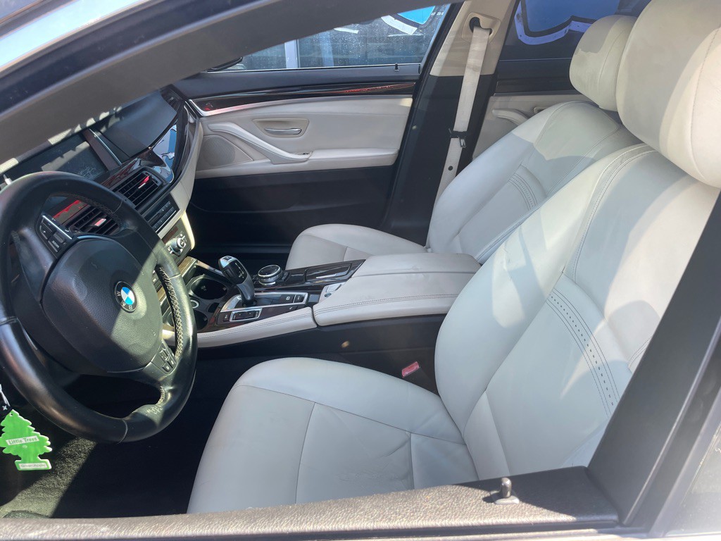 2014 BMW 5 Series Image 5