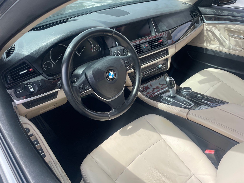 2014 BMW 5 Series Image 20
