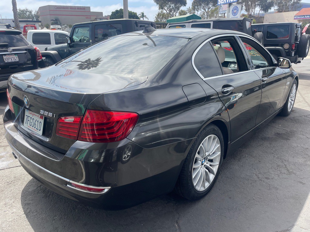 2014 BMW 5 Series Image 22