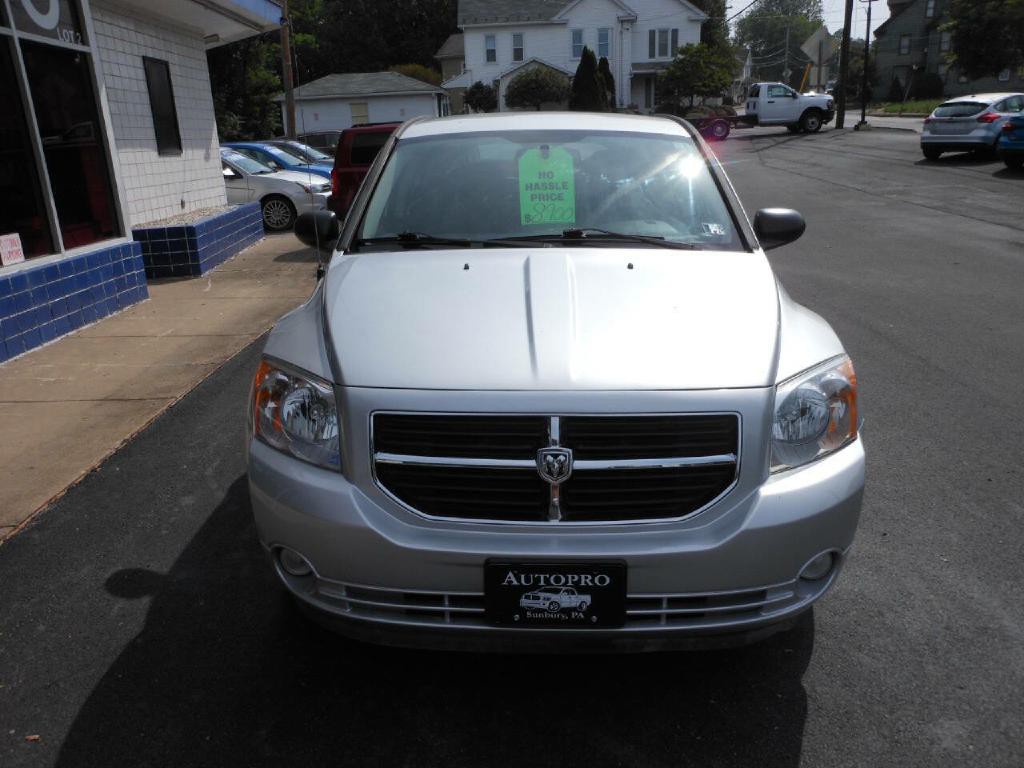 2011 Dodge Caliber Image 2