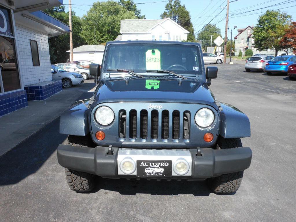 2008 Jeep Wrangler Unlimited Image 2