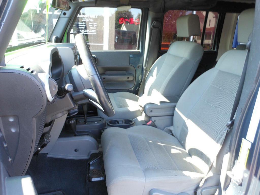 2008 Jeep Wrangler Unlimited Image 12