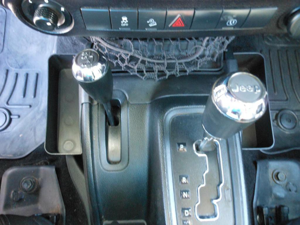 2018 Jeep Wrangler Image 18