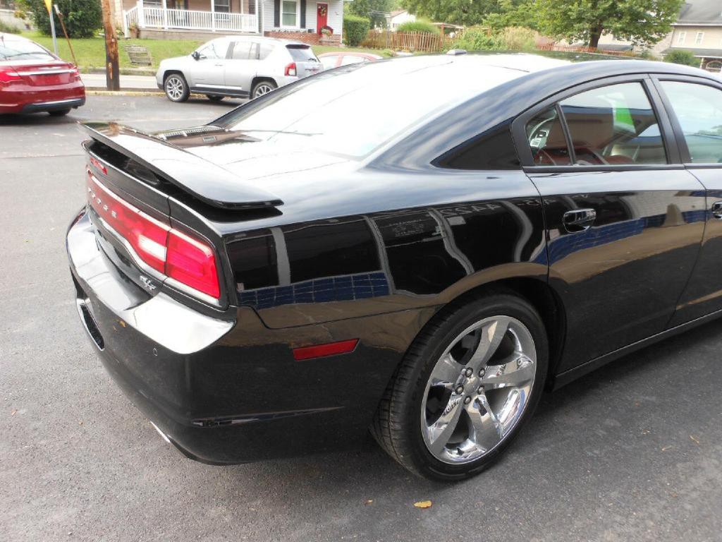 2012 Dodge Charger Image 5