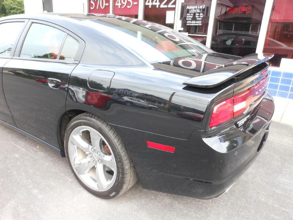 2012 Dodge Charger Image 7
