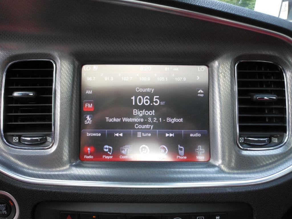2012 Dodge Charger Image 18