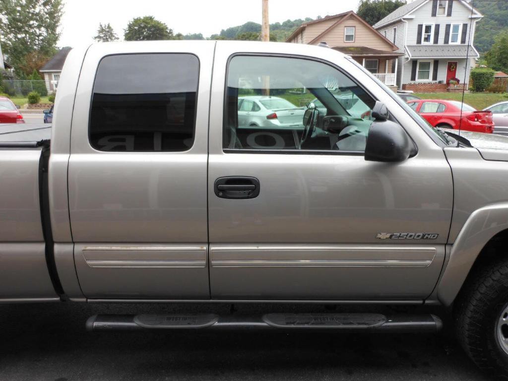 2003 Chevrolet Silverado 1500 Image 4