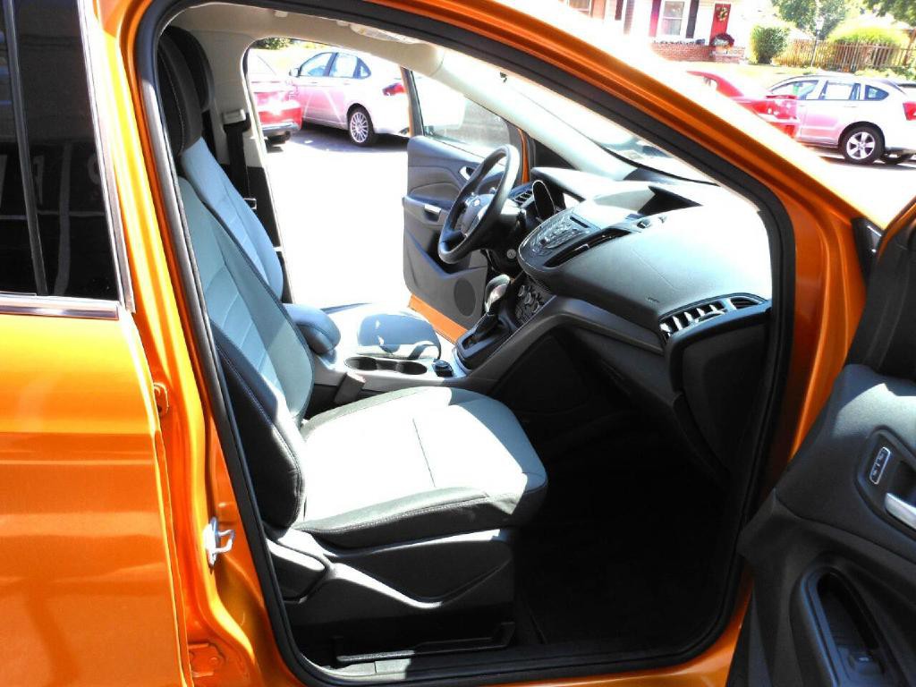 2016 Ford Escape Image 12