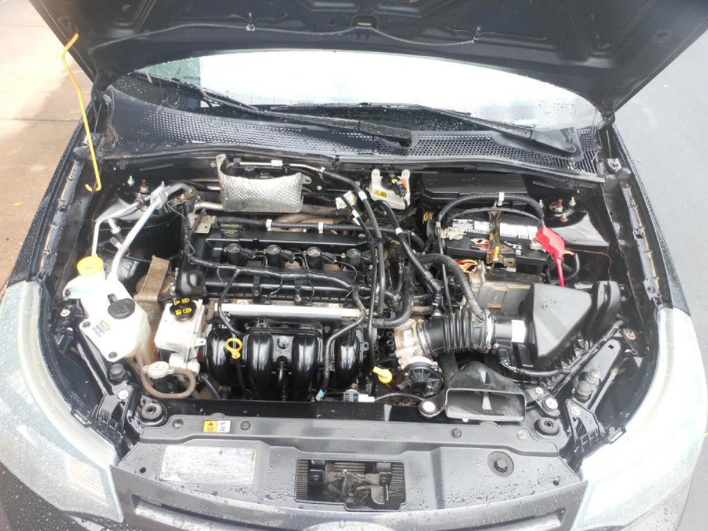 2010 Ford Focus Image 21