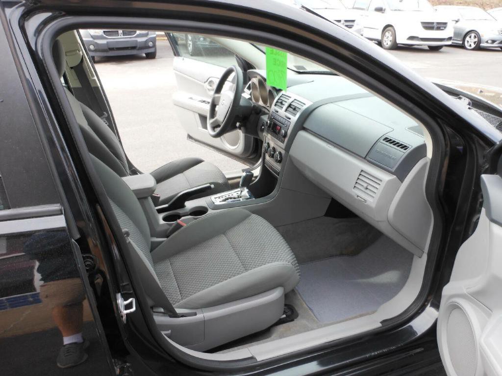 2008 Dodge Avenger Image 12