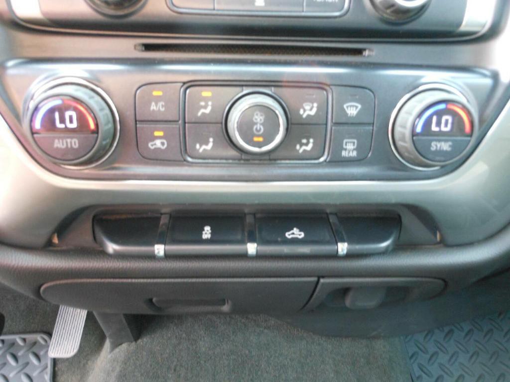 2016 Chevrolet Silverado 1500 Image 18