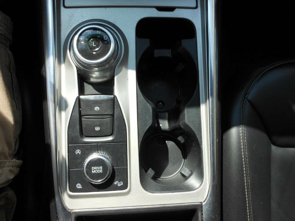 2021 Ford Explorer Image 22