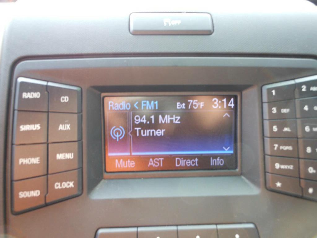 2014 Ford F-150 Image 17