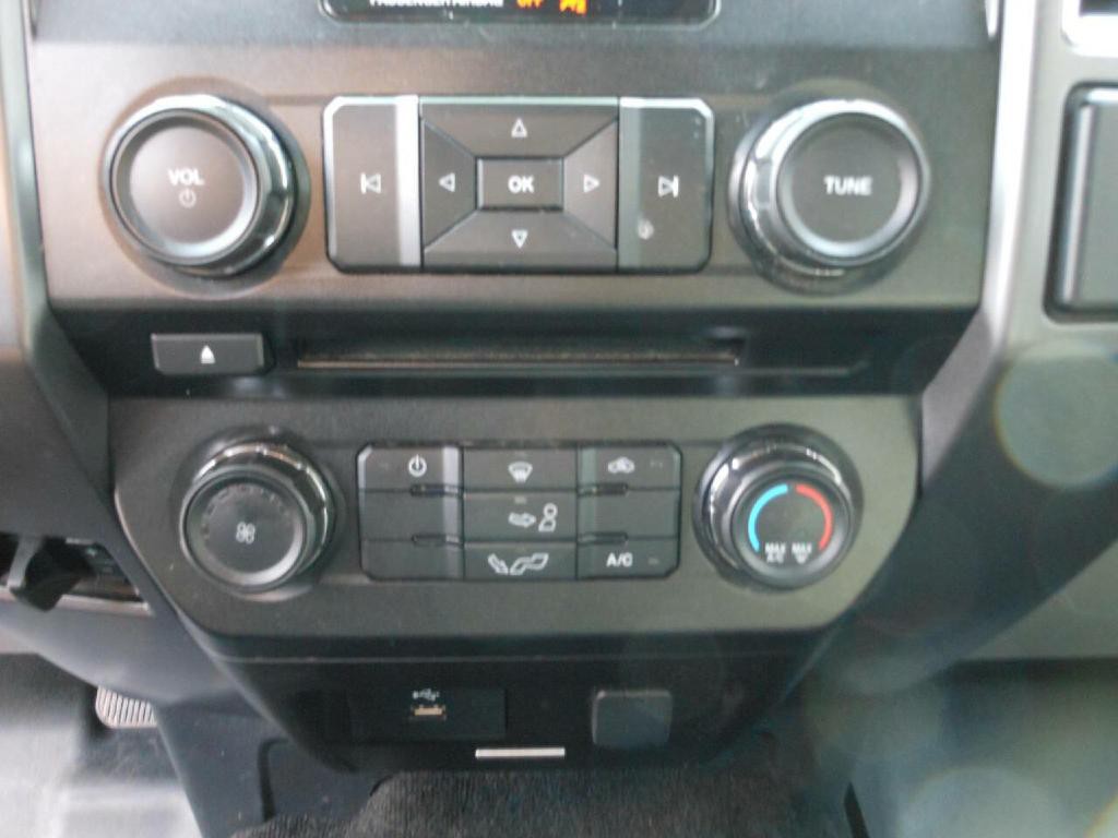 2017 Ford F-150 Image 16