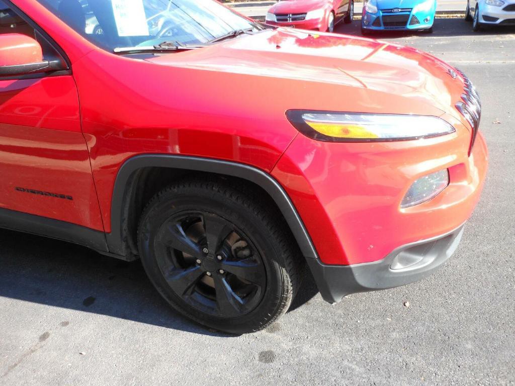 2018 Jeep Cherokee Image 3