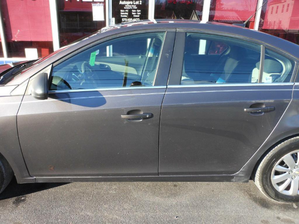 2011 Chevrolet Cruze Image 8