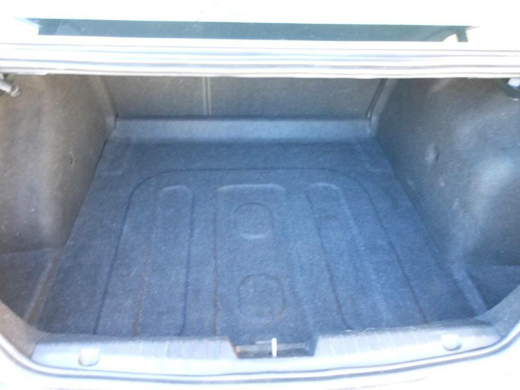 2011 Chevrolet Cruze Image 14