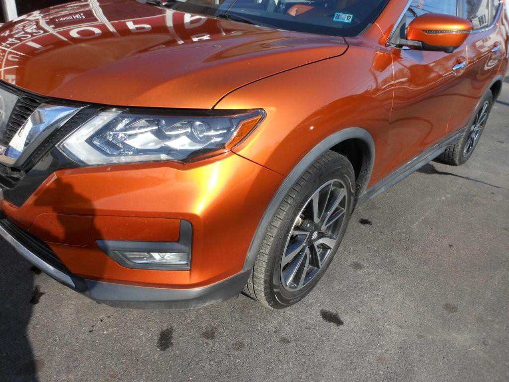 2017 Nissan Rogue Image 9