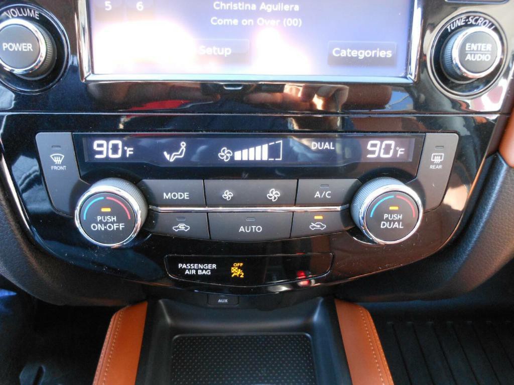 2017 Nissan Rogue Image 21