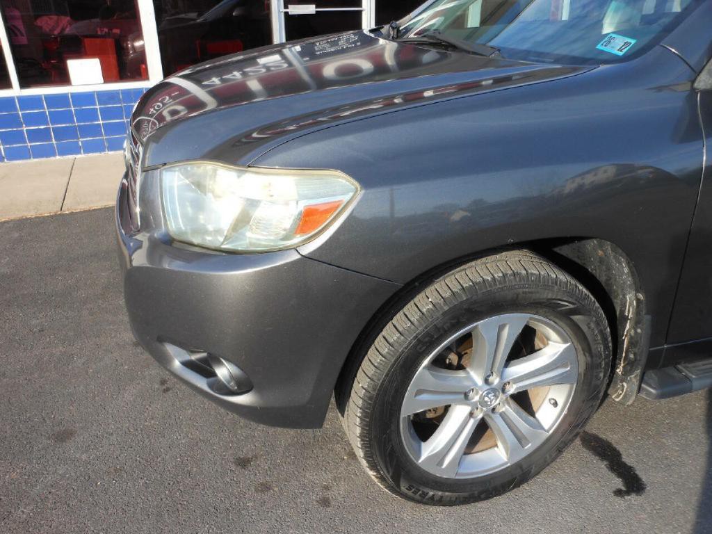 2009 Toyota Highlander Image 9