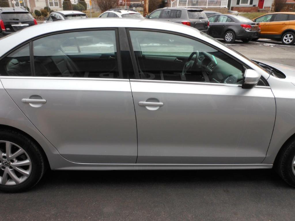 2014 Volkswagen Jetta Image 4