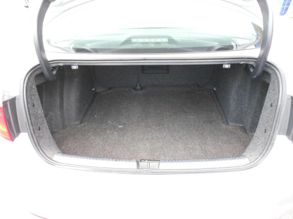 2014 Volkswagen Jetta Image 14