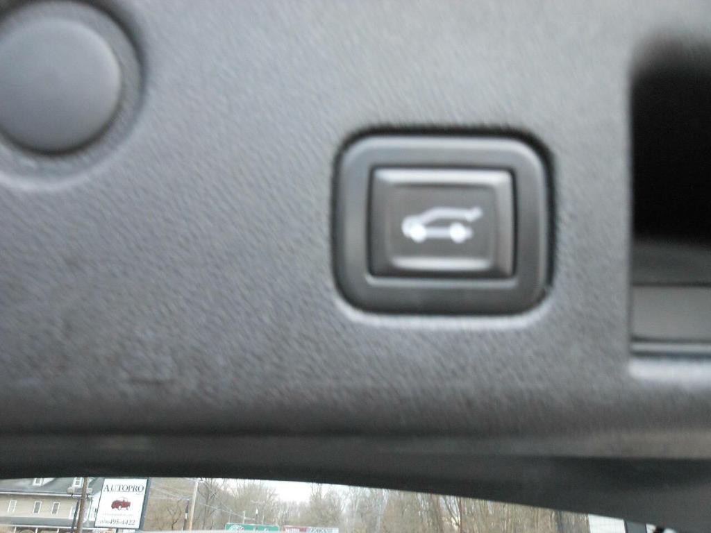 2020 Chevrolet Equinox Image 16